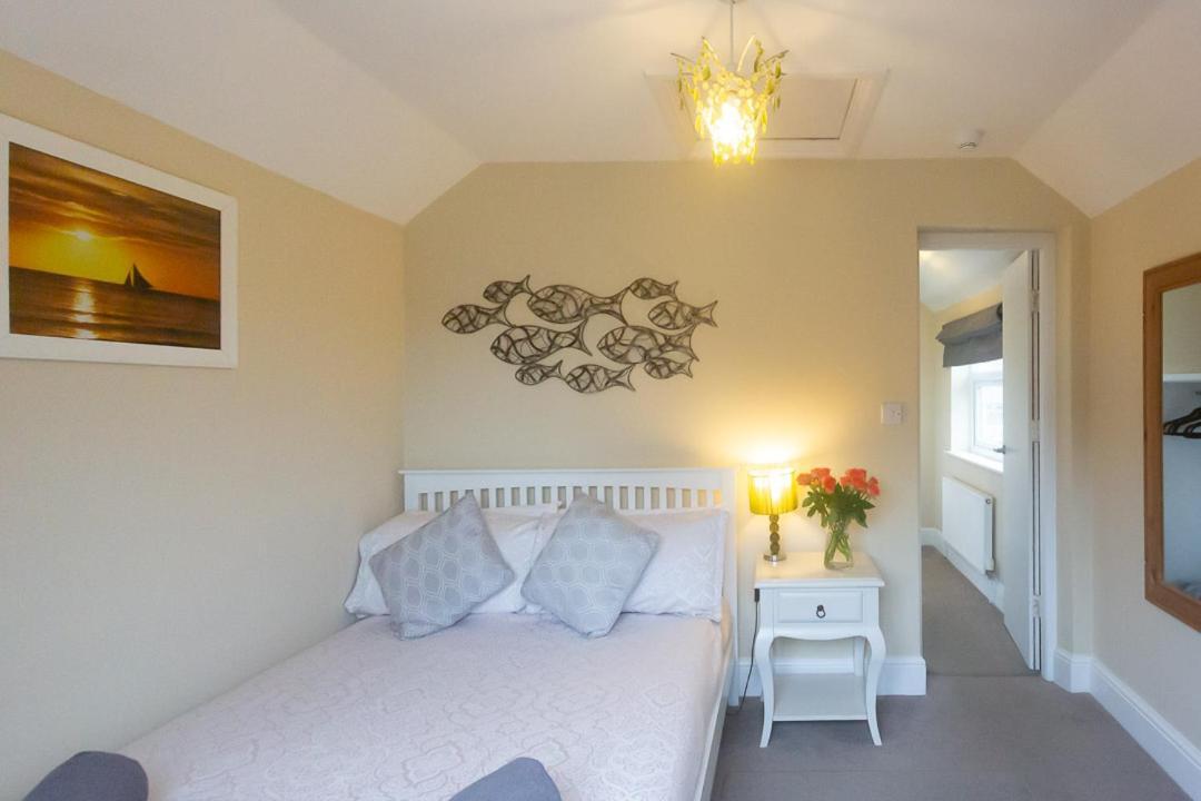Smarties Guest House New Quay Zewnętrze zdjęcie
