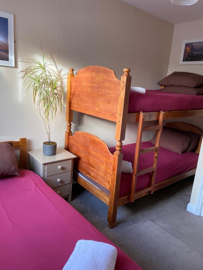 Smarties Guest House New Quay Zewnętrze zdjęcie